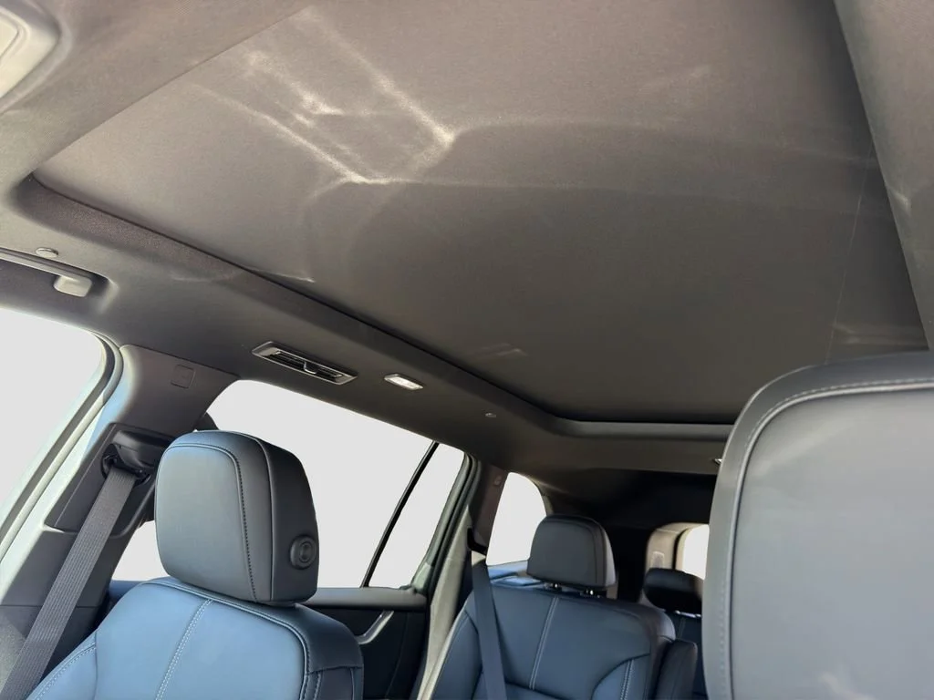 2026 GMC Acadia Elevation - Photo 8
