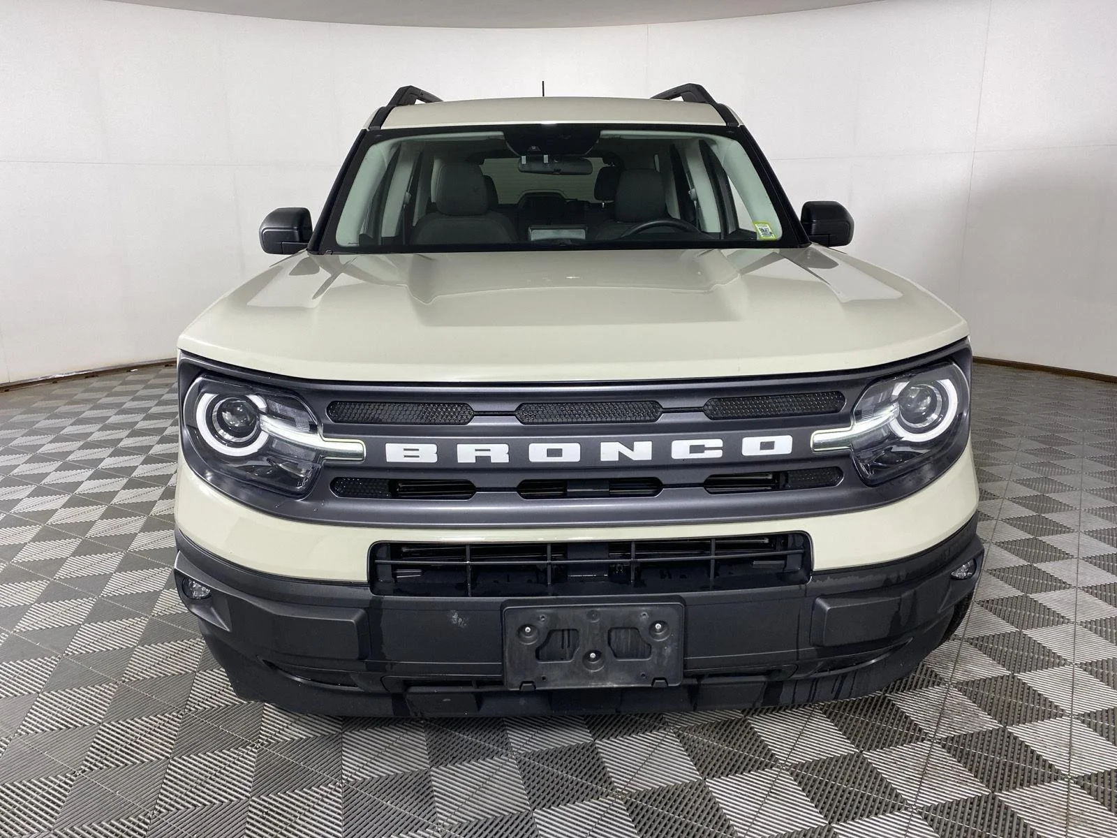 Used 2024 Desert Sand Ford Big Bend image 12