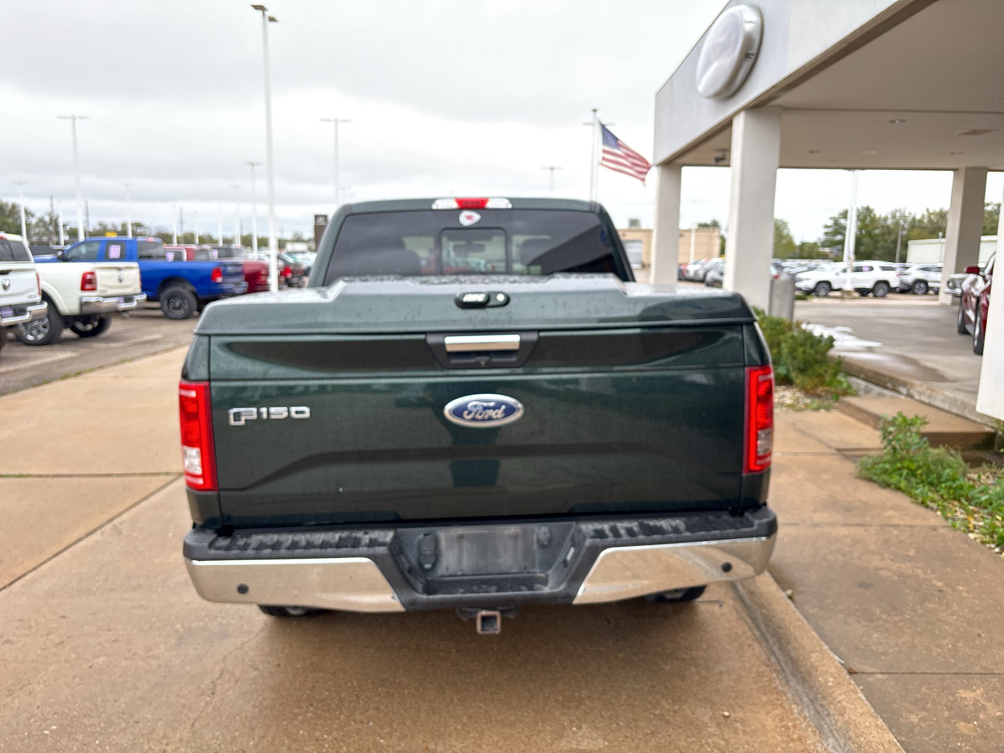 Used 2015 Green Gem Metallic Ford XLT image 8