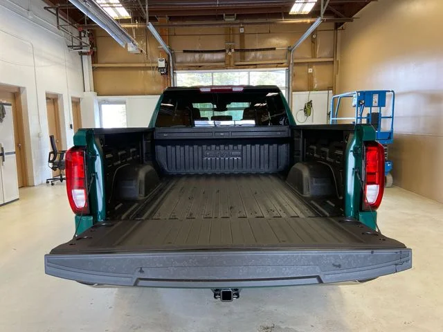 New 2026  GMC SLE image 17