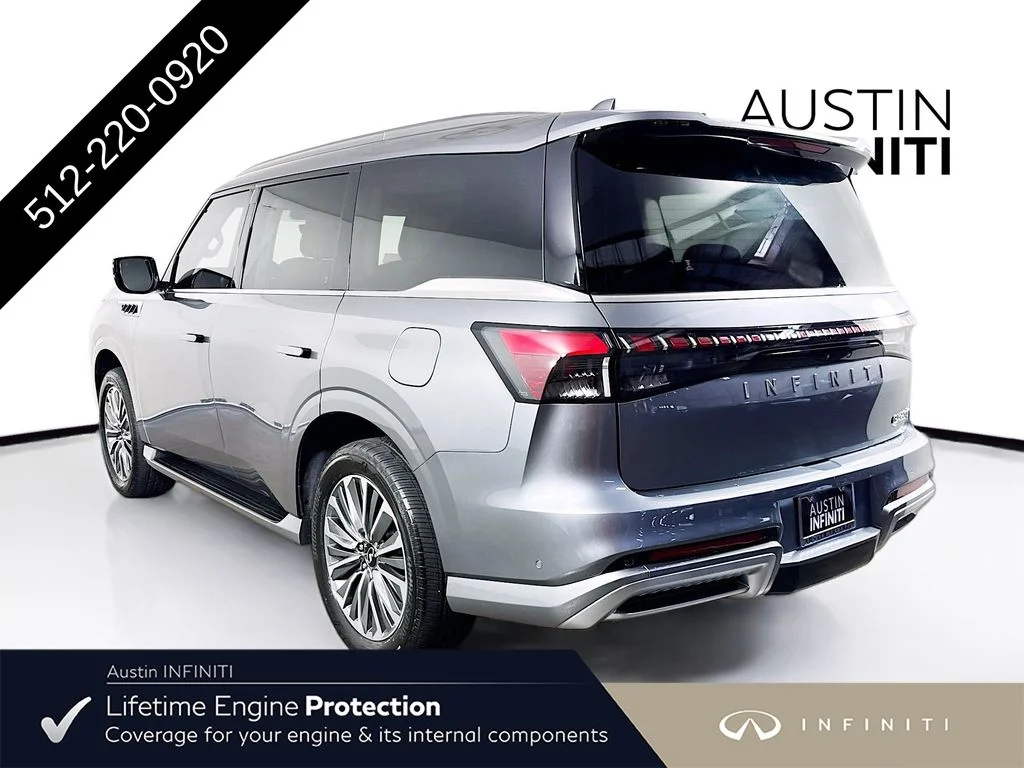New 2027 Silver INFINITI LUXE image 7