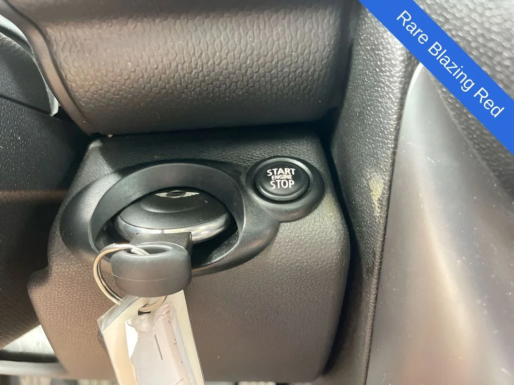 Used 2013  MINI Base image 22