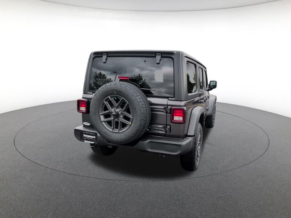 New 2026 Granite Crystal Metallic Clear-Coat Exterior Paint Jeep Sport S image 7