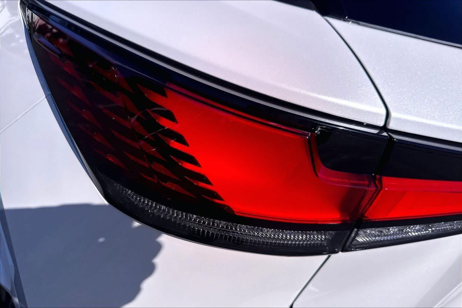 Used 2024 Eminent White Pearl Lexus Luxury image 28