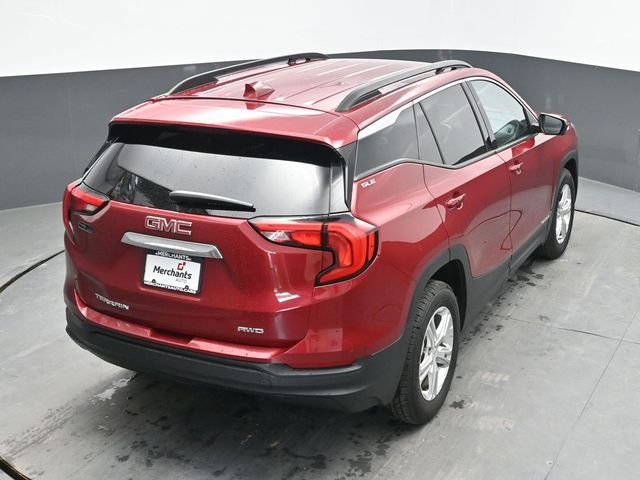 Used 2020 Red GMC SLE image 30