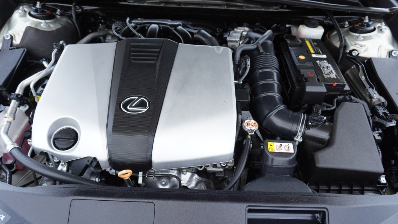 Certified Used 2020 MOONBEAM BEIGE MET Lexus ES 350 image 36