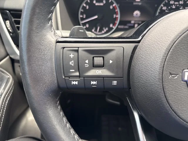 Used 2023 Black Nissan SL image 32