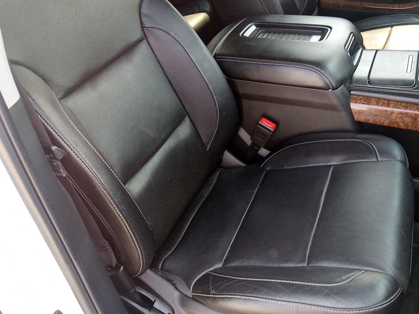 Used 2017 SUMMIT WHITE Chevrolet Premier image 5