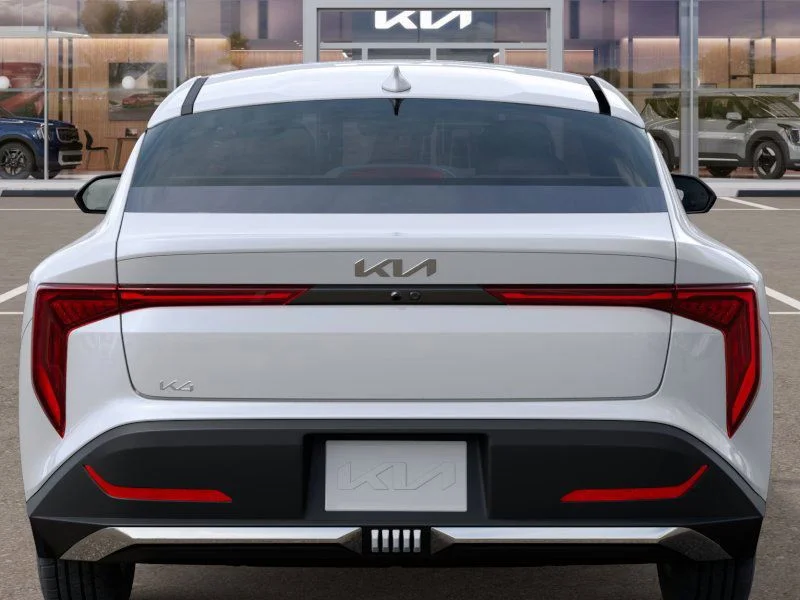 New 2025 Snow White Pearl Kia LXS image 13