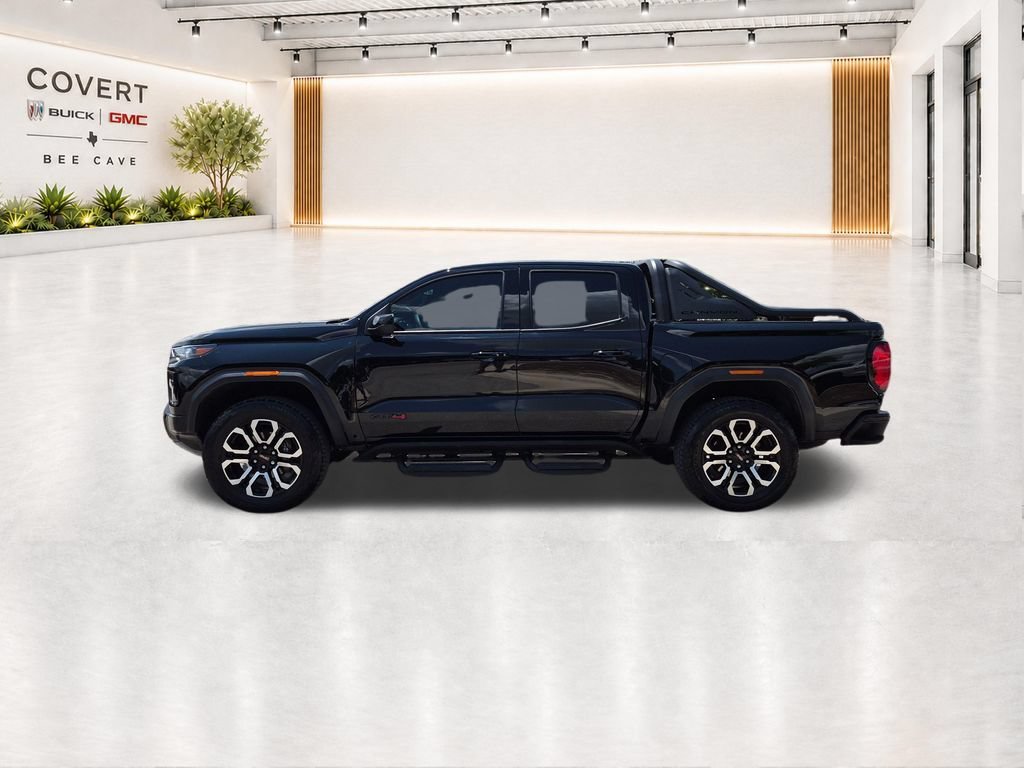 Used 2025 Onyx Black GMC AT4 image 9