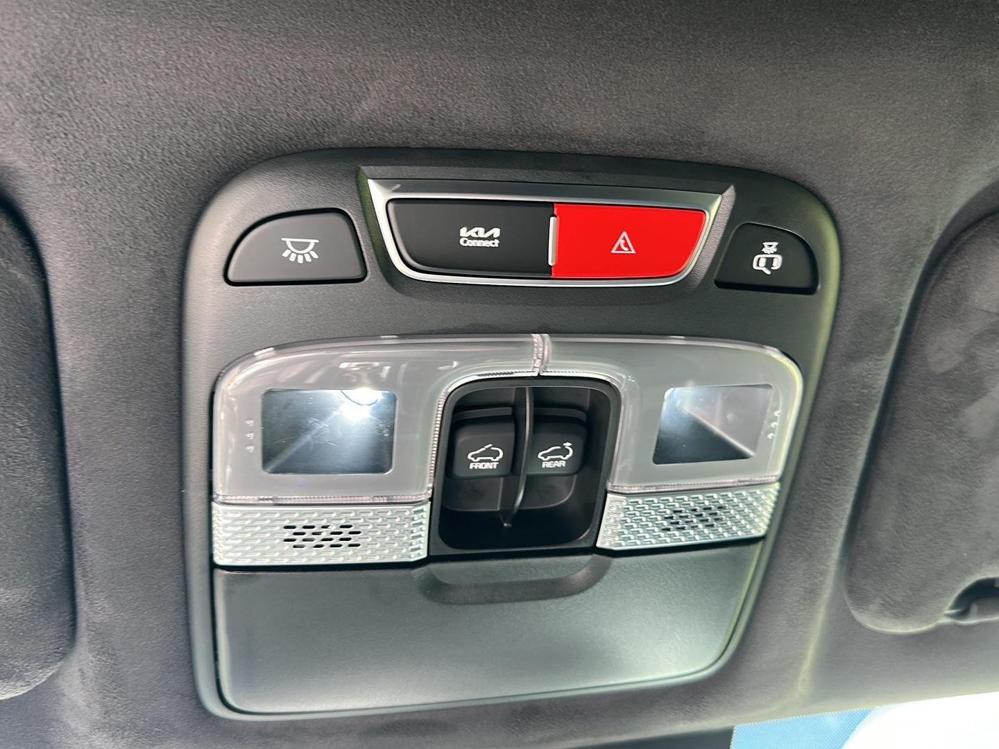 Certified Used 2025 Wolf Gray Kia SX-Prestige X-Line image 24