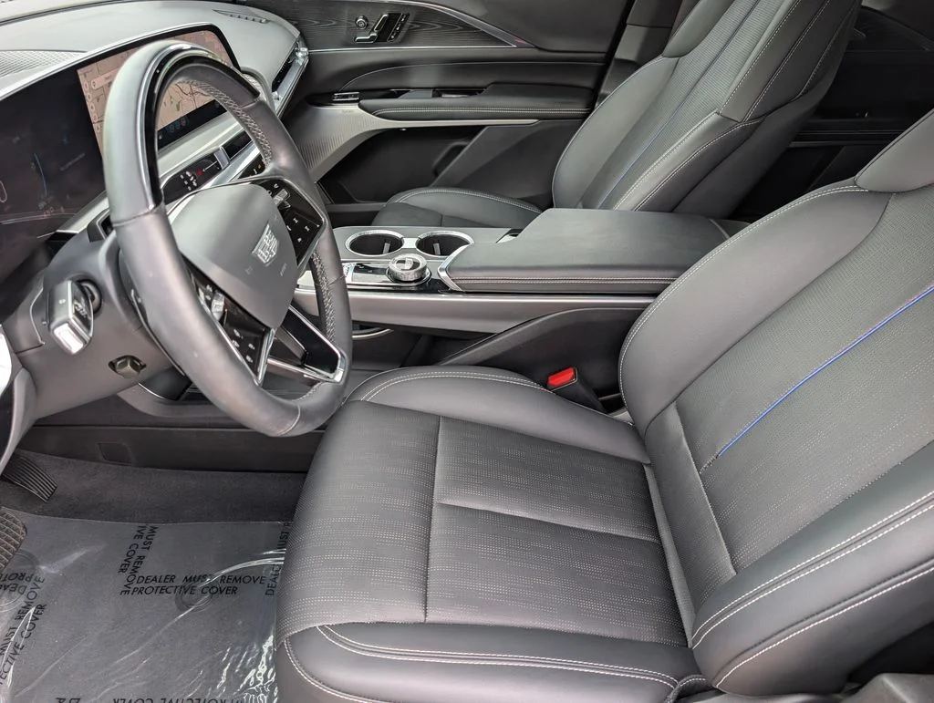 Used 2024 Black Metallic Cadillac Luxury image 12