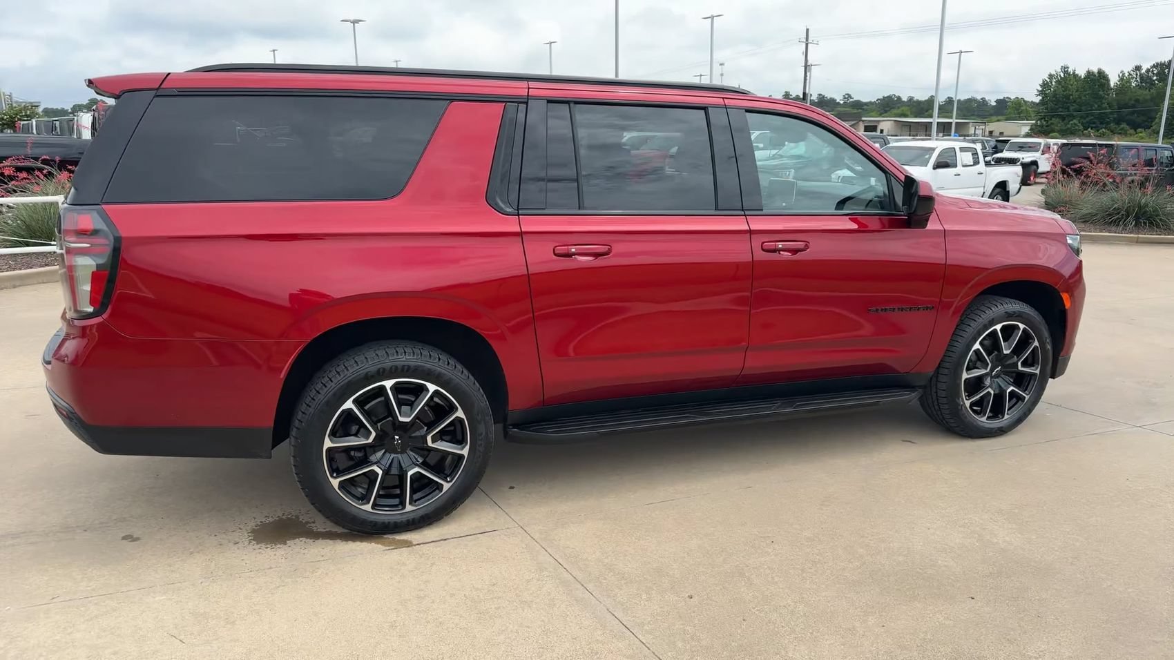 Used 2024 Radiant Red Tintcoat Chevrolet RST image 9