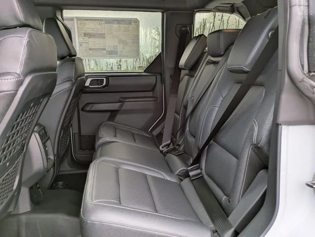New 2026 Oxford White Ford Badlands® image 14