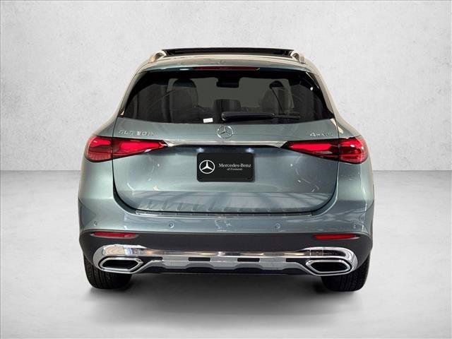 New 2026 Verde Silver Metallic Mercedes-Benz GLC 300 image 36