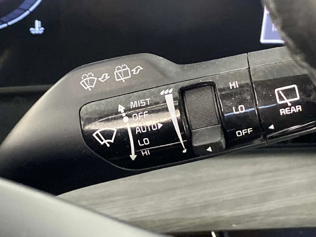 Used 2024 Gray Kia X-Line image 21