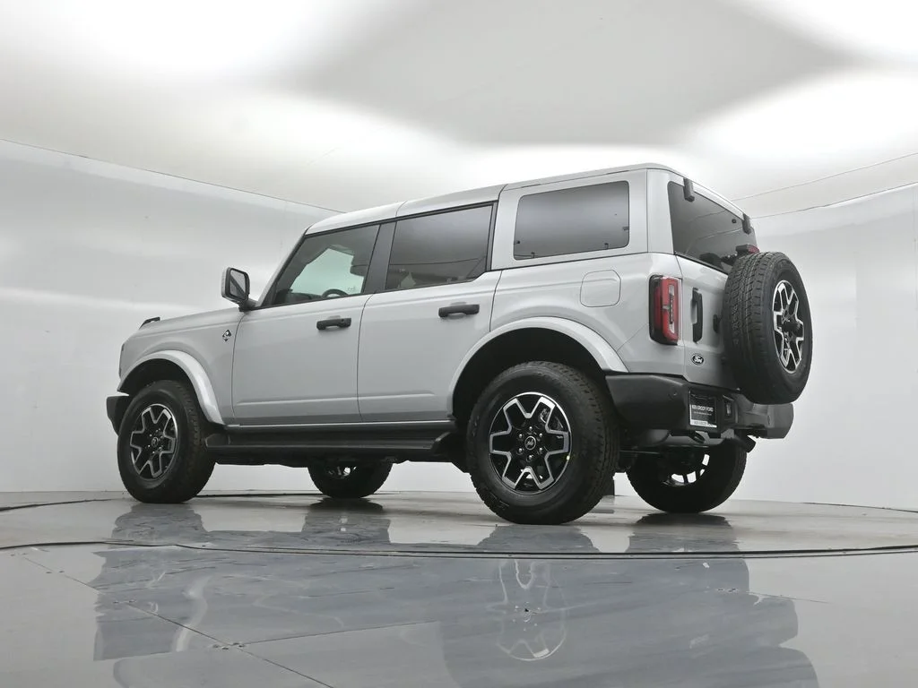 New 2026 Avalanche Gray Ford Outer Banks image 49