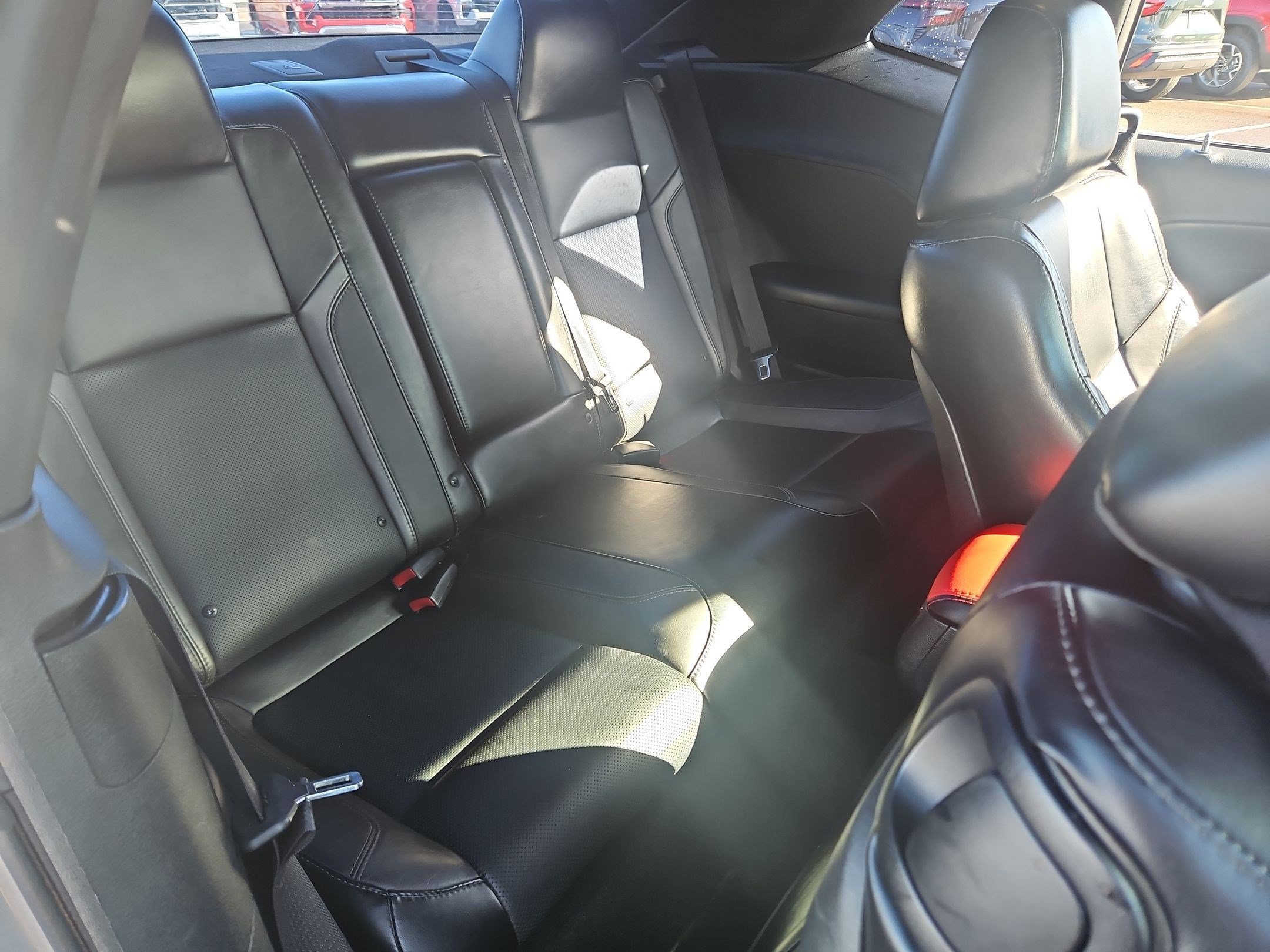 Used 2015 Billet Silver Metallic Clearcoat Dodge R/T Plus image 27