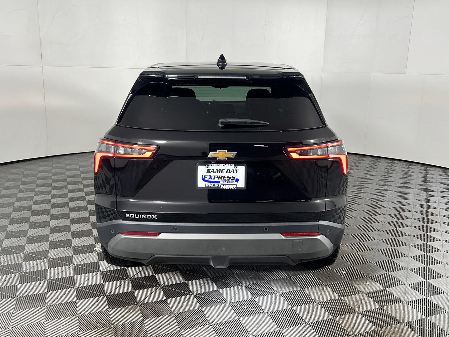 2026 Chevrolet Equinox LT - Photo 29