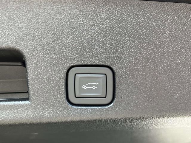 2026 GMC Acadia Elevation - Photo 13