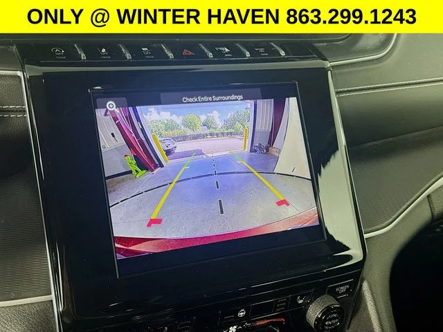 Used 2023 Red Jeep Laredo X image 13