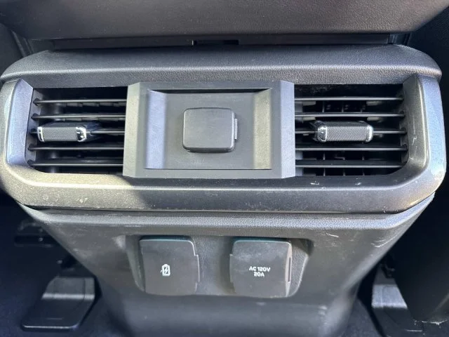 Used 2023 White Ford XLT image 33