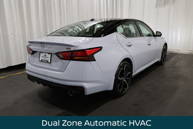 New 2026 Gray Nissan 2.5 SR image 3