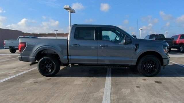 New 2026 Carbonized Gray Metallic Ford XLT image 99