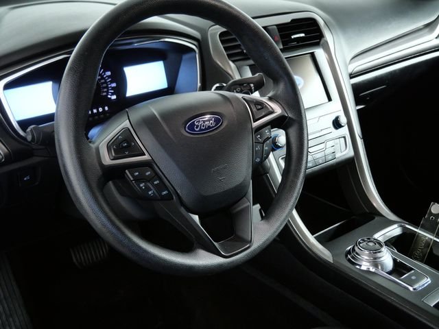 Certified Used 2020 Silver Ford SE image 19