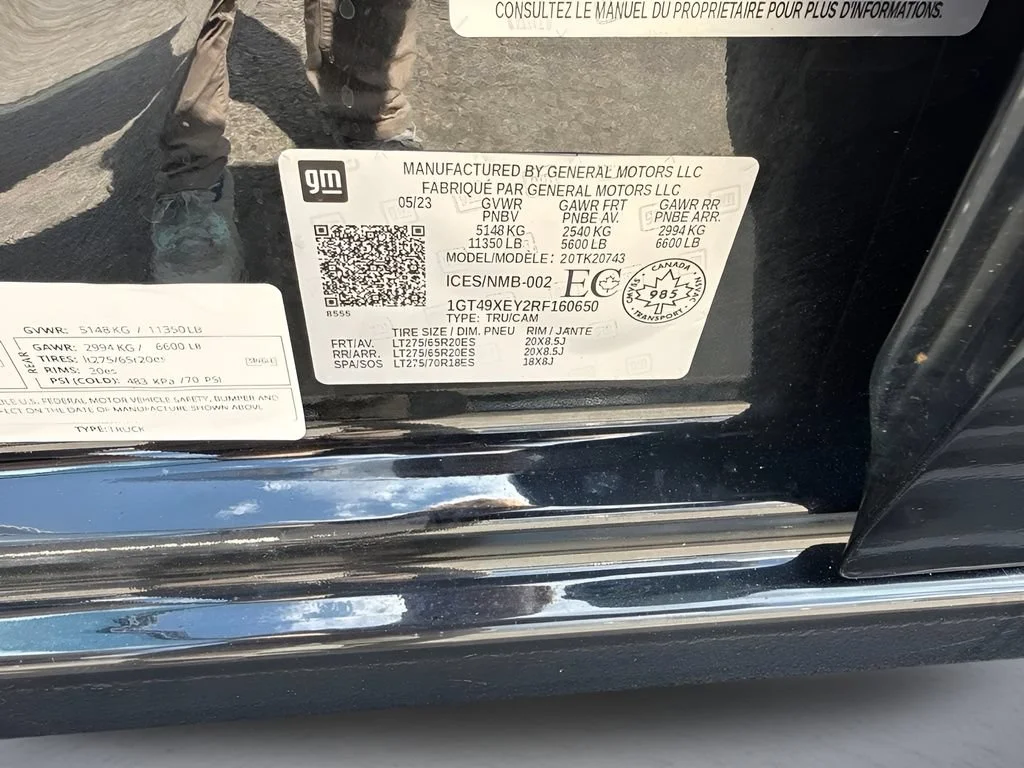 Used 2024 Onyx Black GMC Denali Ultimate image 43