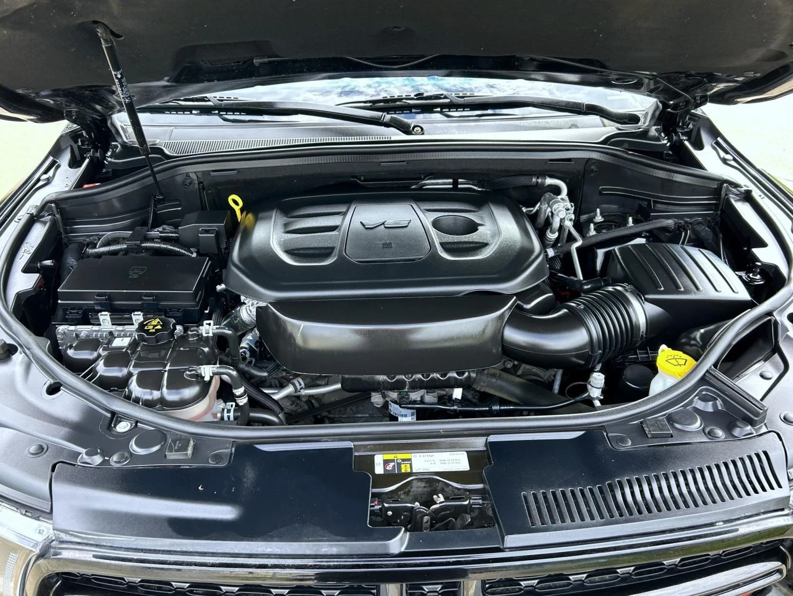 Used 2020 Black Dodge SXT Plus image 27