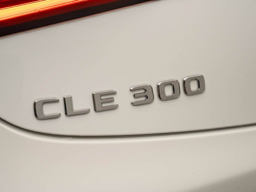 New 2027 Polar White Mercedes-Benz CLE 300 image 18