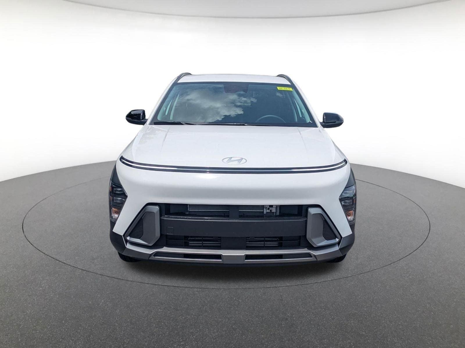 New 2026 Atlas White Hyundai SEL Premium image 2