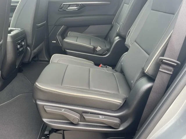 2026 Chevrolet Tahoe Premier - Photo 12