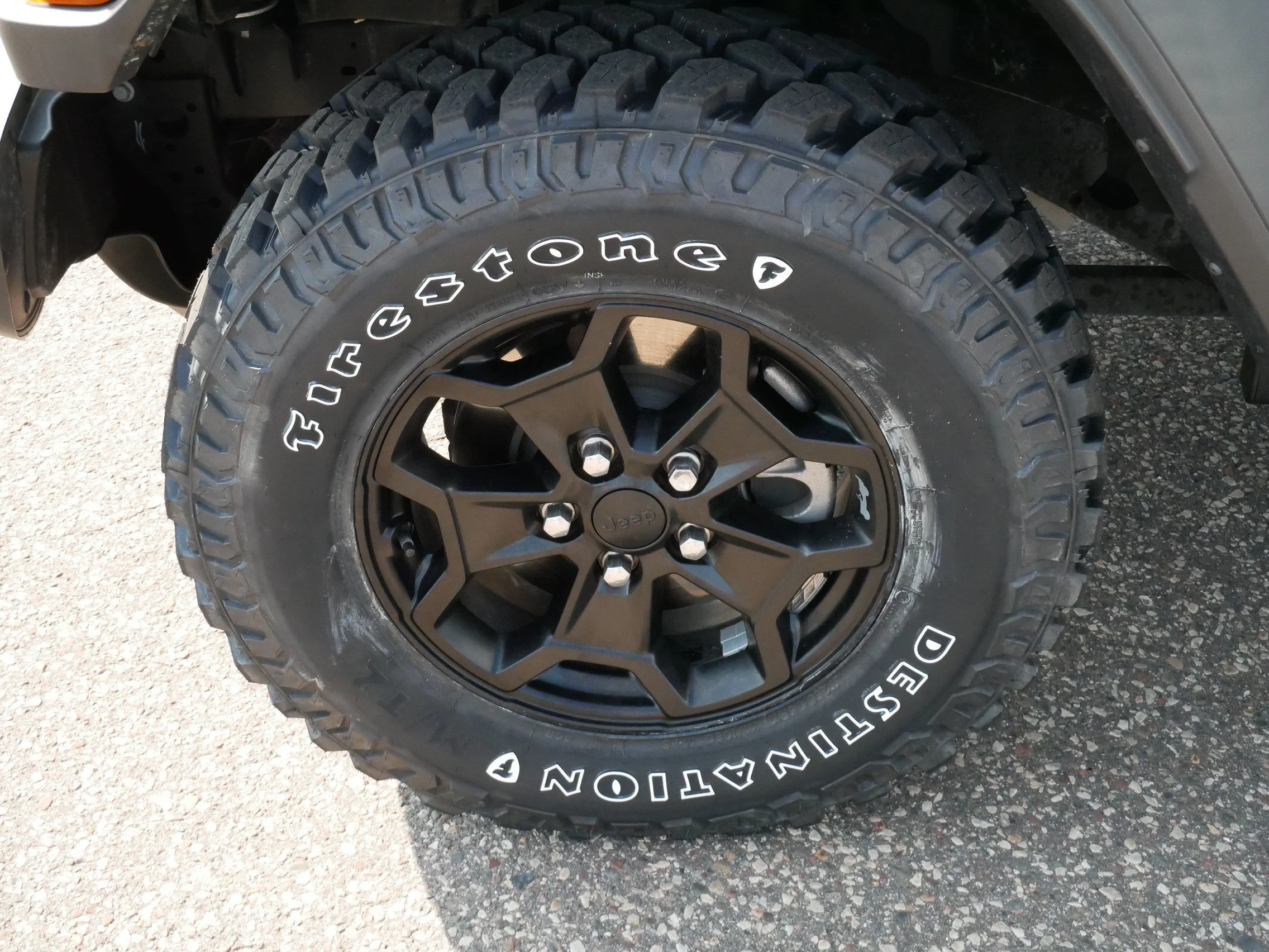 Used 2023 Bright White Clearcoat Jeep Willys image 15