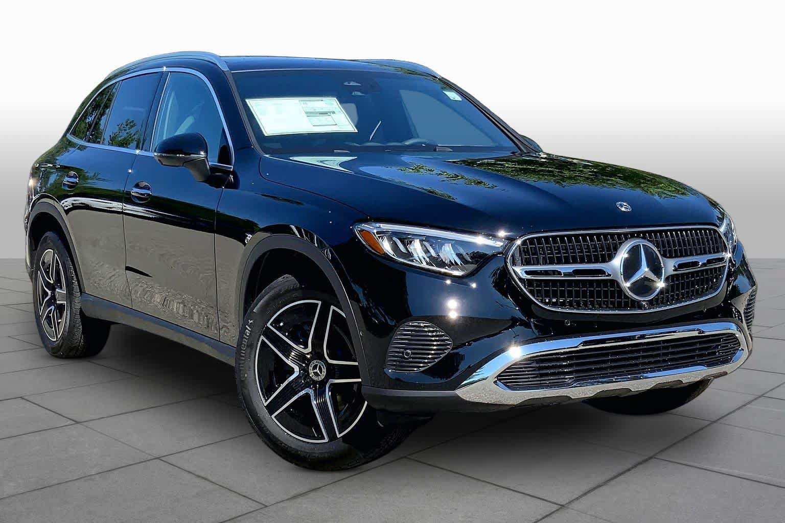 New 2026 Black Mercedes-Benz GLC 300 image 2