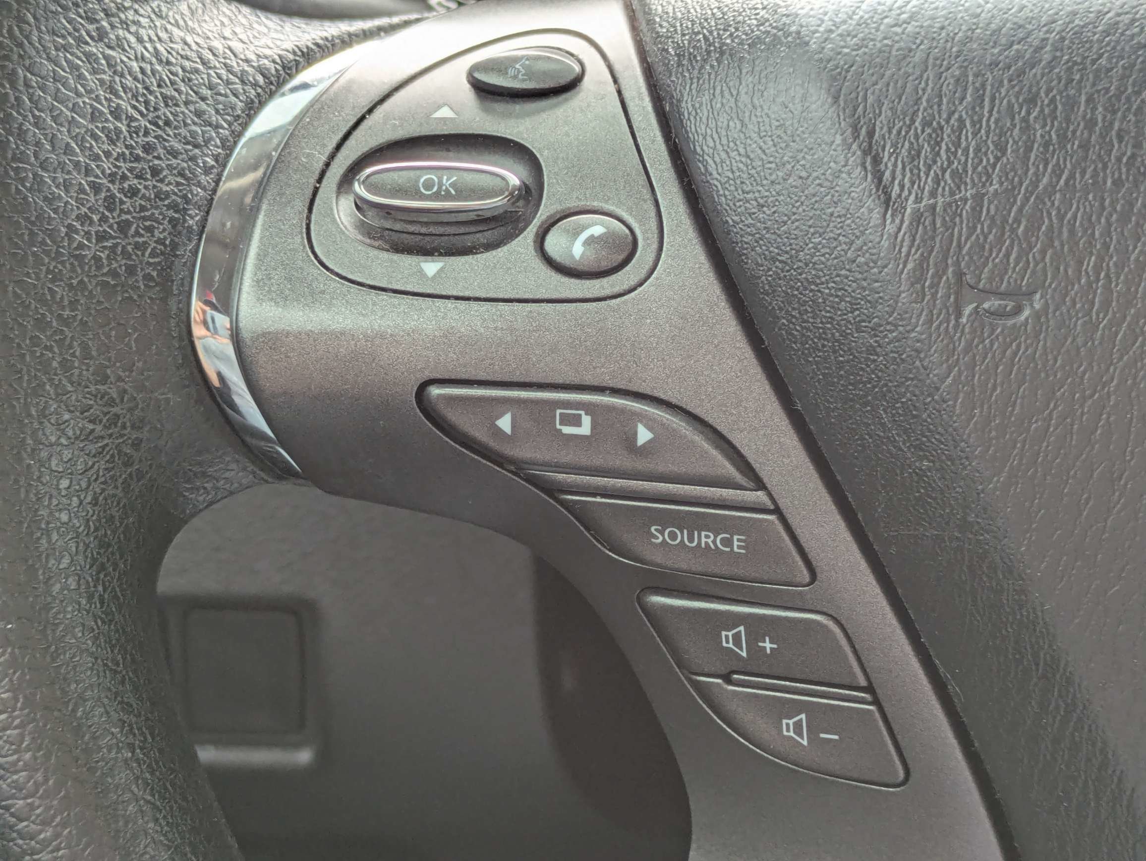 Used 2022 Gun Metallic Nissan S image 27