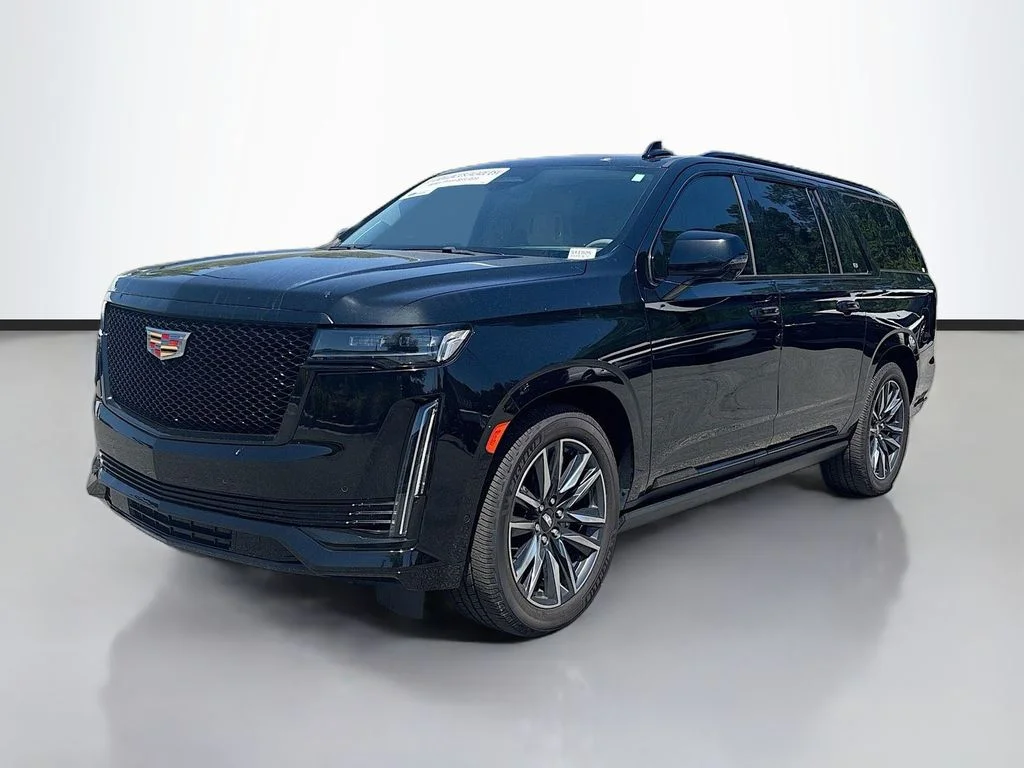 Used 2022 Black Cadillac Sport Platinum image 7