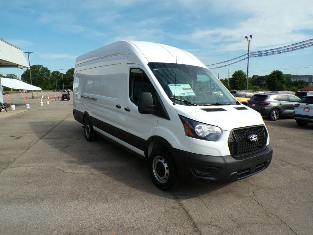 New 2026 Oxford White Ford Cargo Van image 1