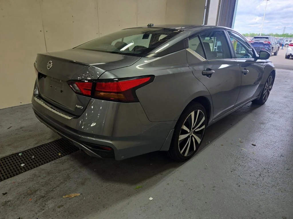 Certified Used 2019 Gray Nissan 2.5 SR image 6