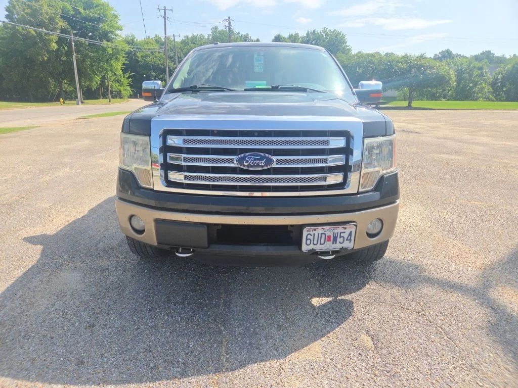 Used 2013 Black Ford Lariat image 2