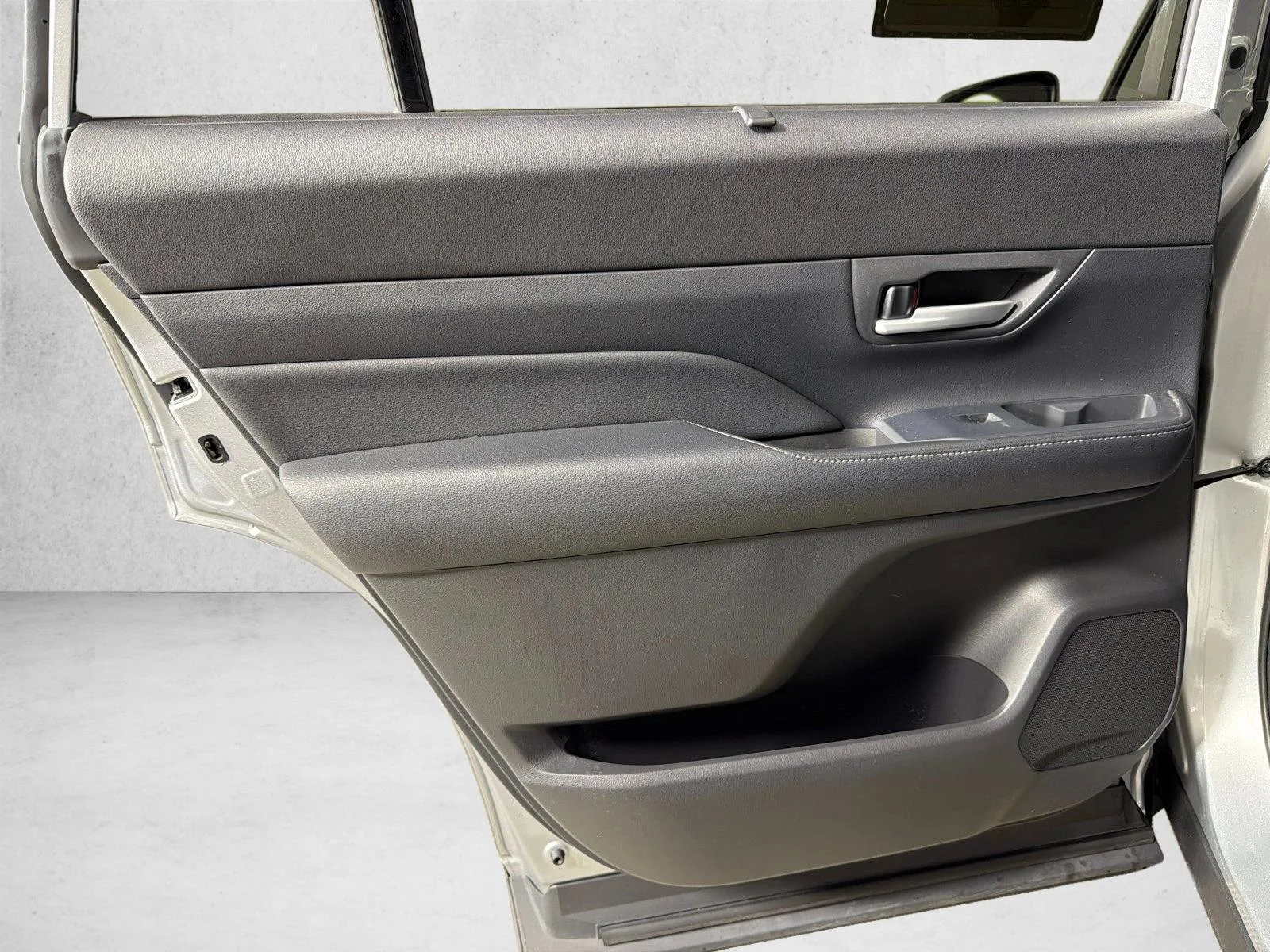Used 2024 Silver Toyota XLE image 23