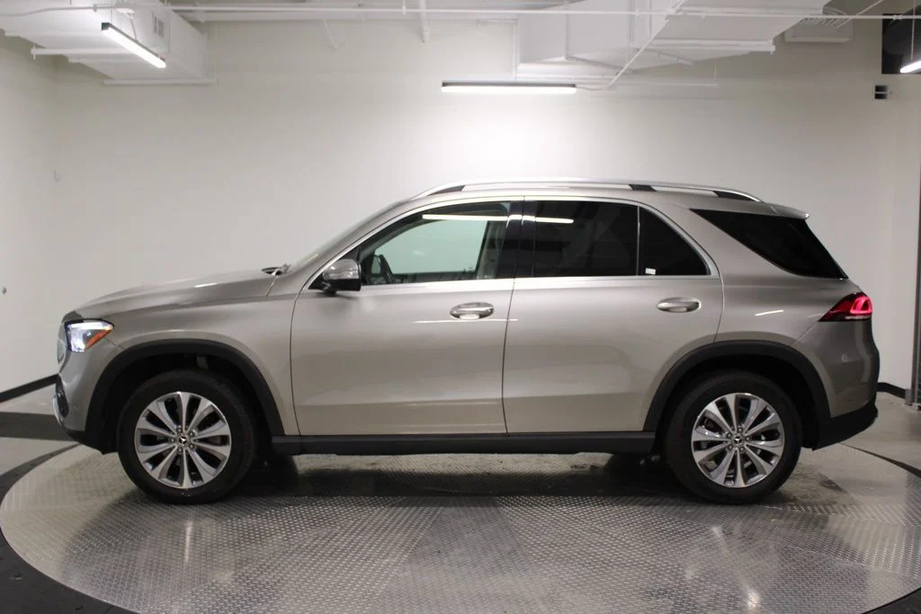 Certified Used 2023 Cirrus Silver Metallic Mercedes-Benz GLE 350 image 2