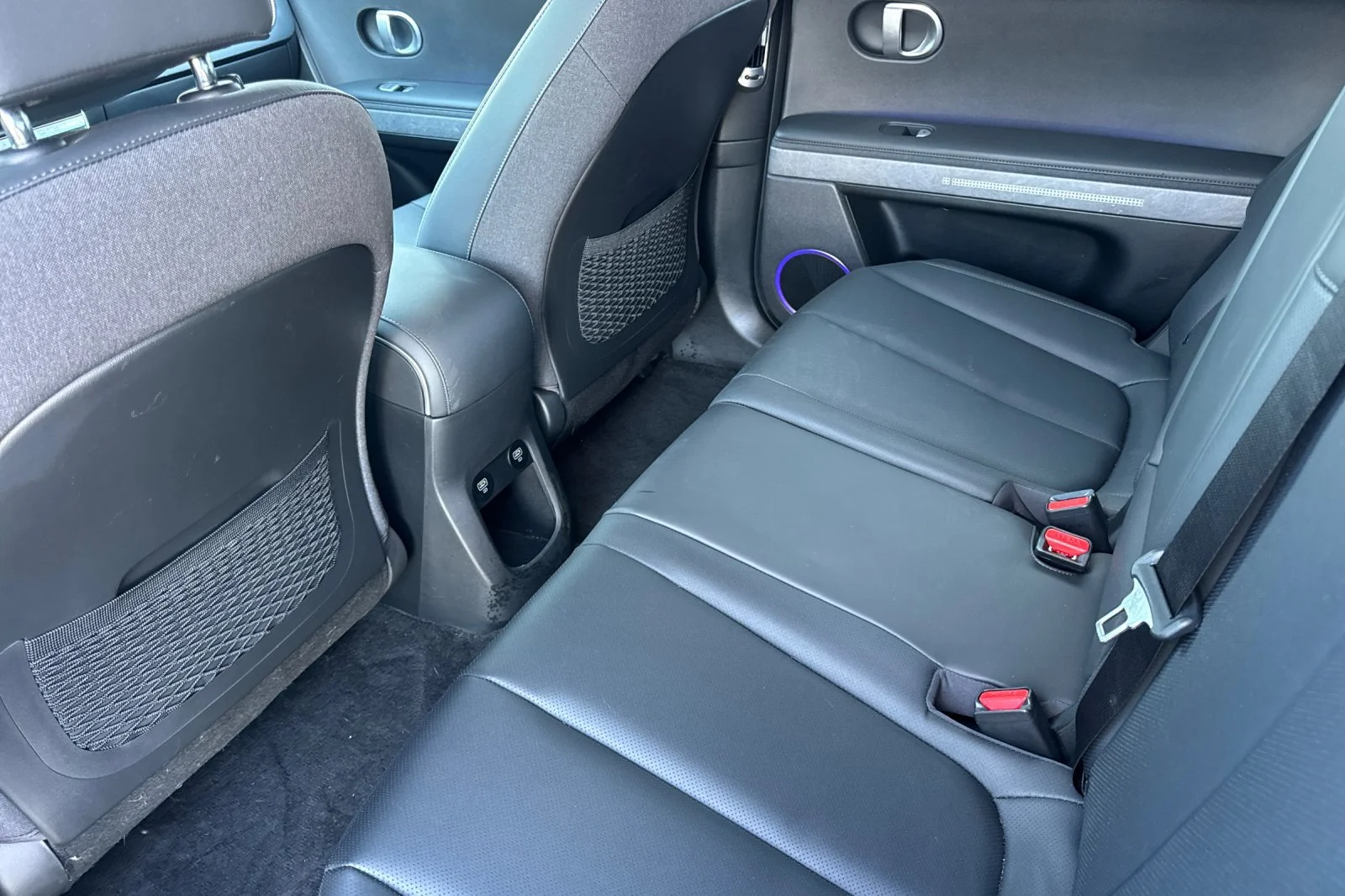 Used 2024 Abyss Black Hyundai Limited image 12