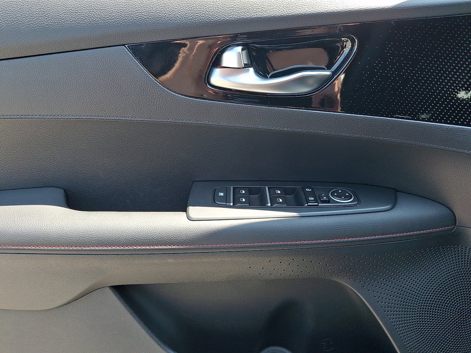 Used 2024 Gravity Gray Kia GT image 11