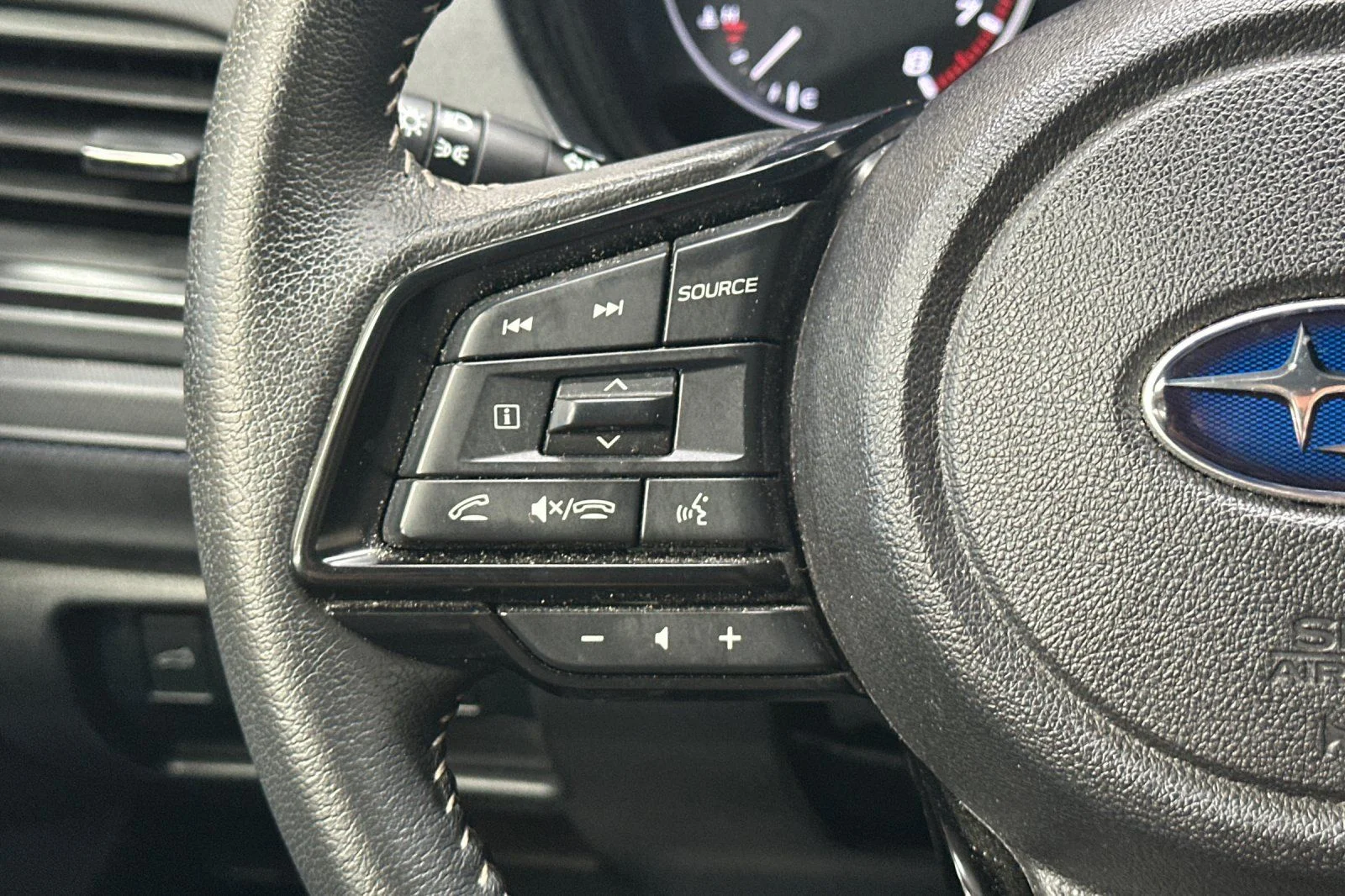 Certified Used 2025 Gray Subaru Premium image 30