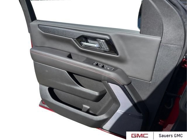 2026 GMC Yukon AT4 Ultimate - Photo 9