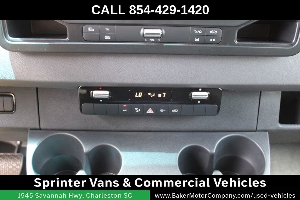 Used 2024 White Mercedes-Benz 170 Allwheel Drive image 16