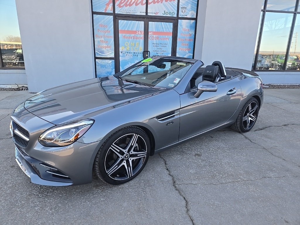Used 2020 Mercedes-Benz SLC Roadster SLC300 with VIN W1KPK3JA3LF171981 for sale in Kansas City