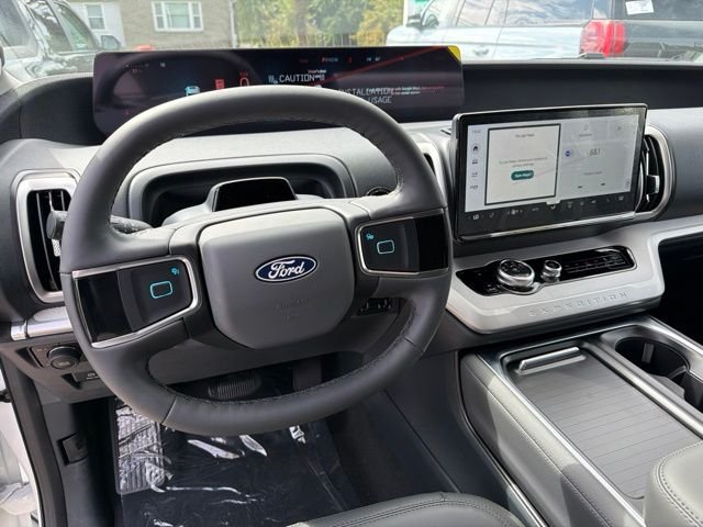 New 2027 Star White Metallic Tri-Coat Ford Active image 17